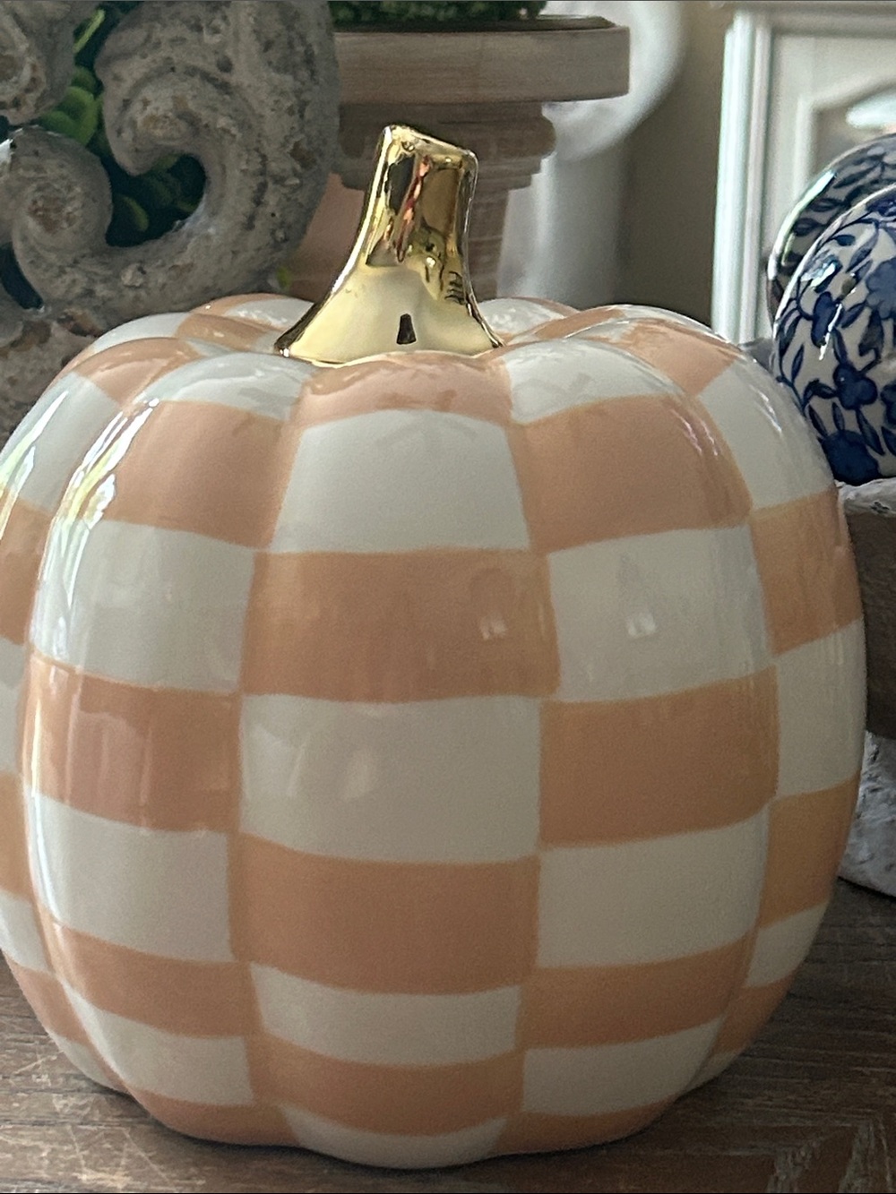 NEW! Vintage Inspired Checkered Chessboard Peach Creamy White Ceramic Pumpkin